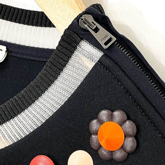 Fendi Pullover- Size 40 - Picture 4 of 10